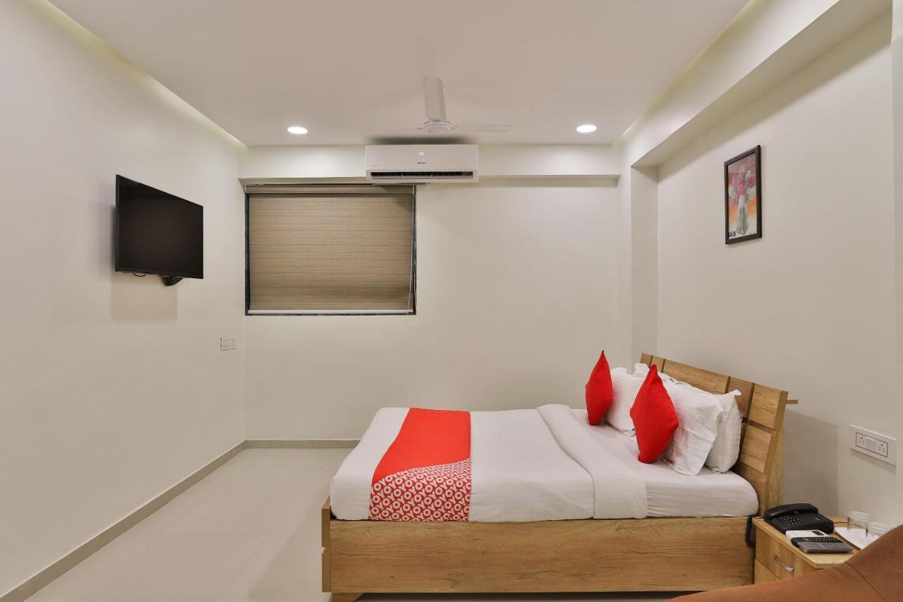Collection O 12462 Hotel Shiv Inn Γκαντχιναγκάρ Εξωτερικό φωτογραφία