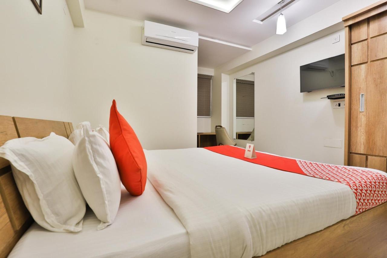 Collection O 12462 Hotel Shiv Inn Γκαντχιναγκάρ Εξωτερικό φωτογραφία